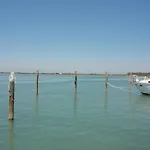 In 54670 公寓 比比翁